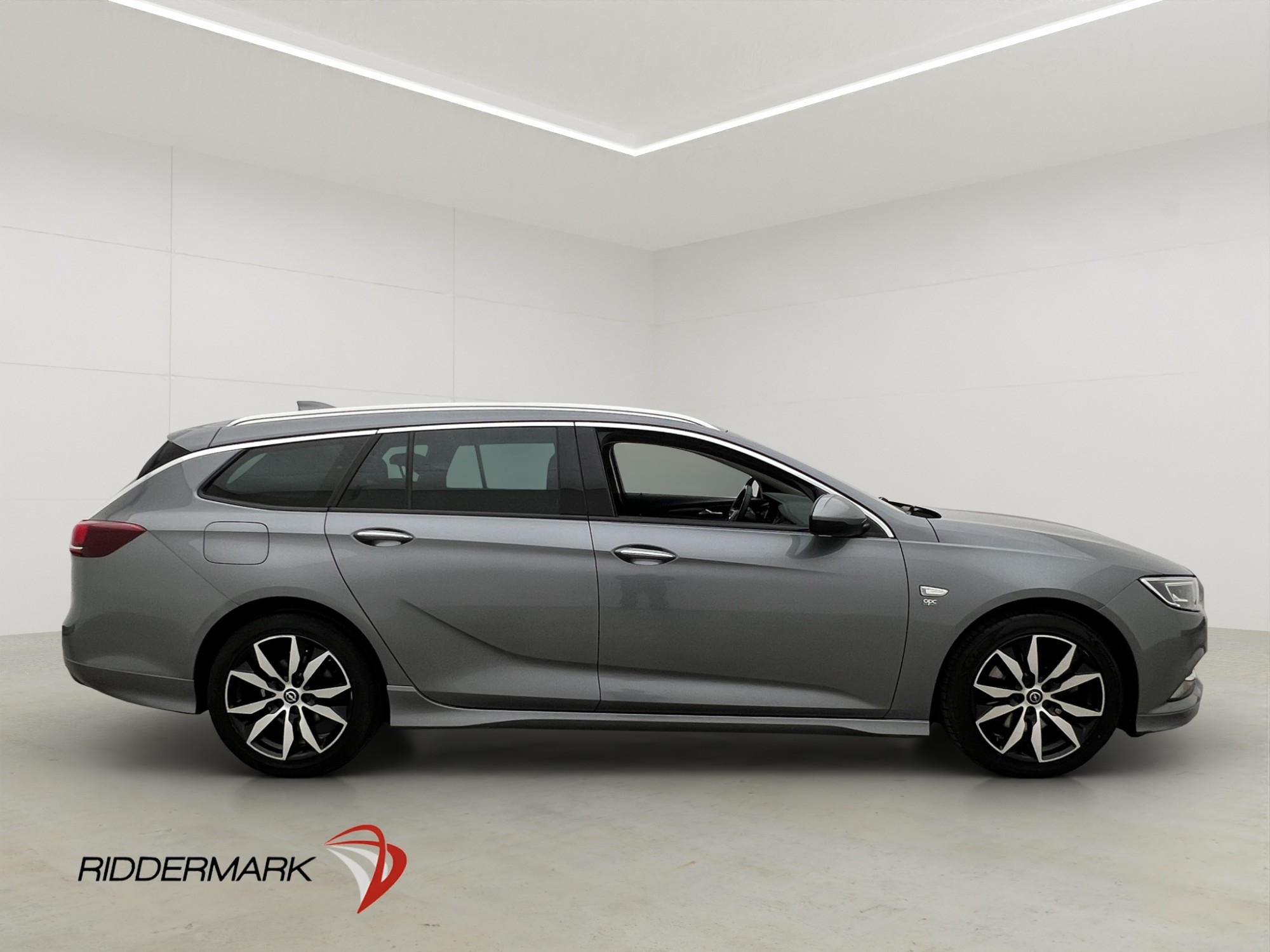Opel Insignia ST 2.0 CDTI OPC-Line 2018, kuva 6/54