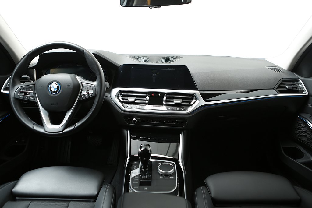 BMW 330e xDrive Touring Sport line Aut Leasbar 2022