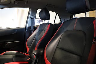Halvkombi Kia Picanto 16 av 26