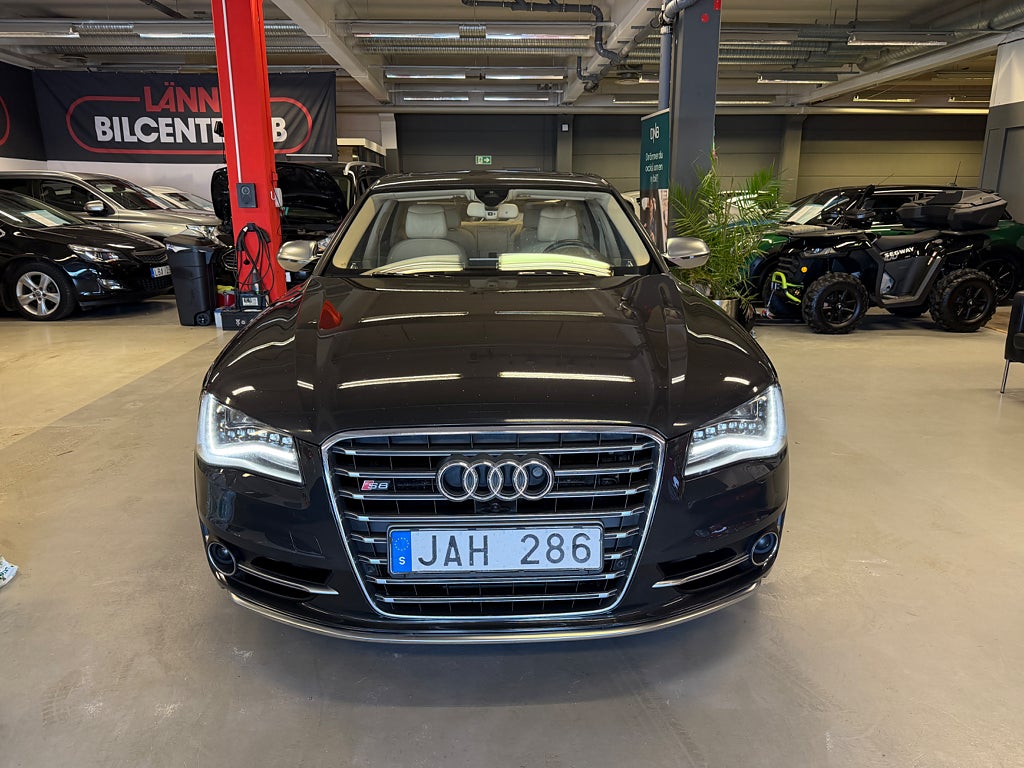 Audi S8 2013 - miniatyr 3