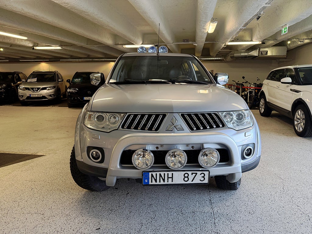 Mitsubishi L200 Dobbelcab 2.5 4x4 Automatisk, 5-trinn, 178hk, 2010
