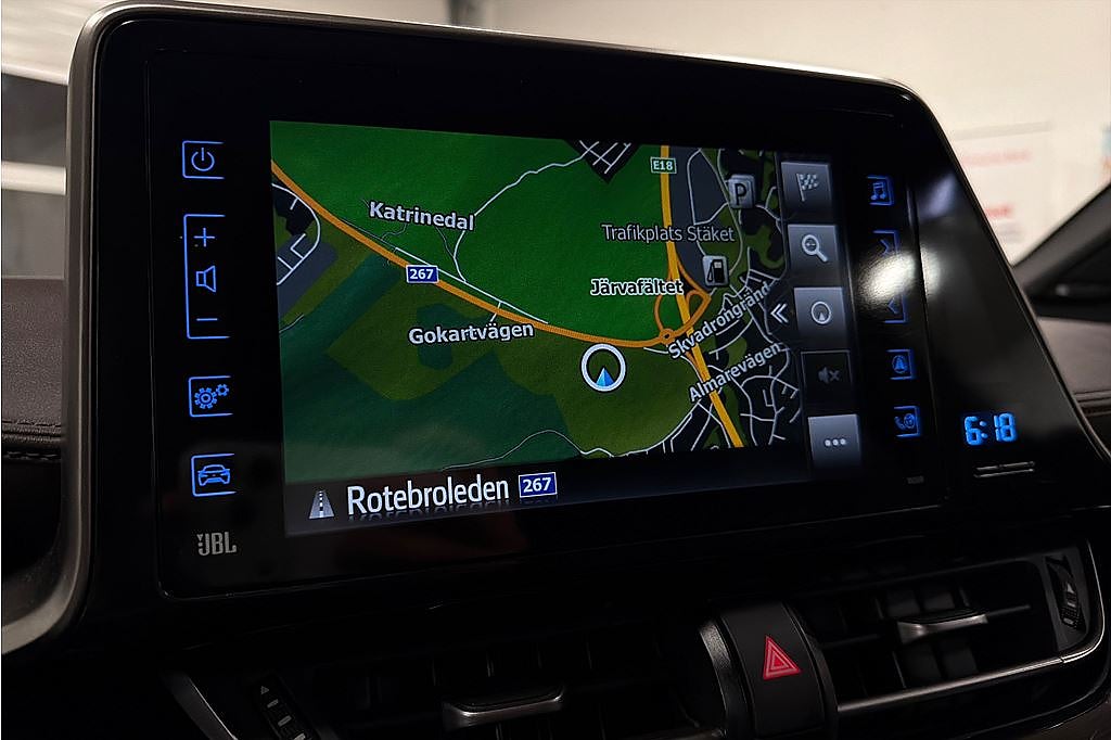 Toyota C-HR Hybrid CVT, Executive JBL, Kamera, Navi, 4,99% RÄNTA