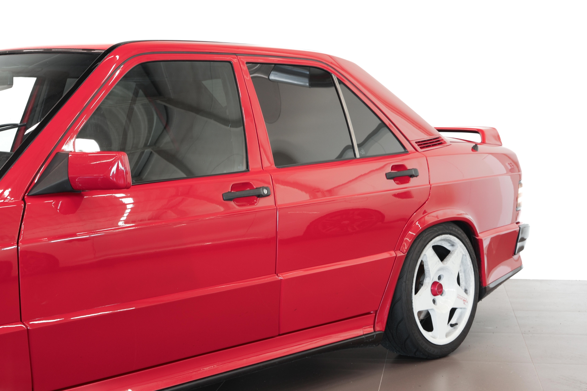 Mercedes-Benz 190 E M104 Turbo 1984, kuva 5/28