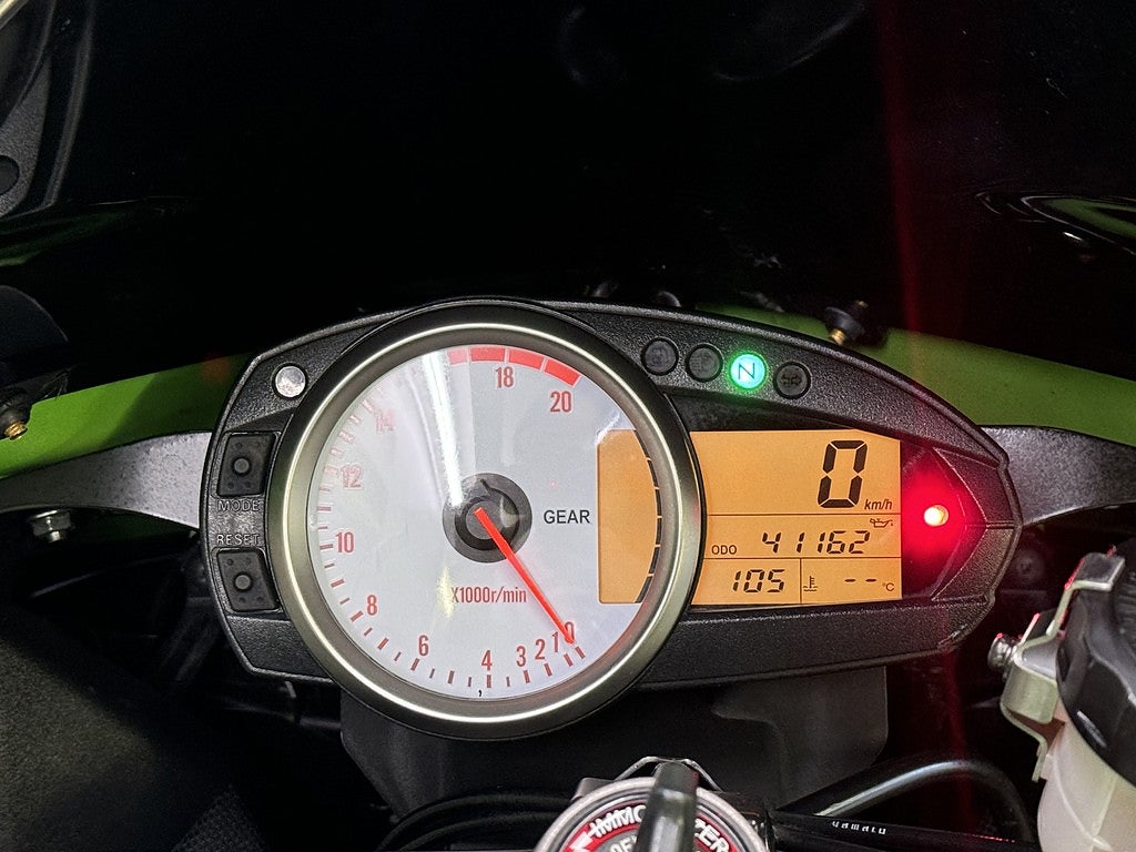 Kawasaki Ninja ZX-6R | Original kåpset | Besiktigad | Quadlock