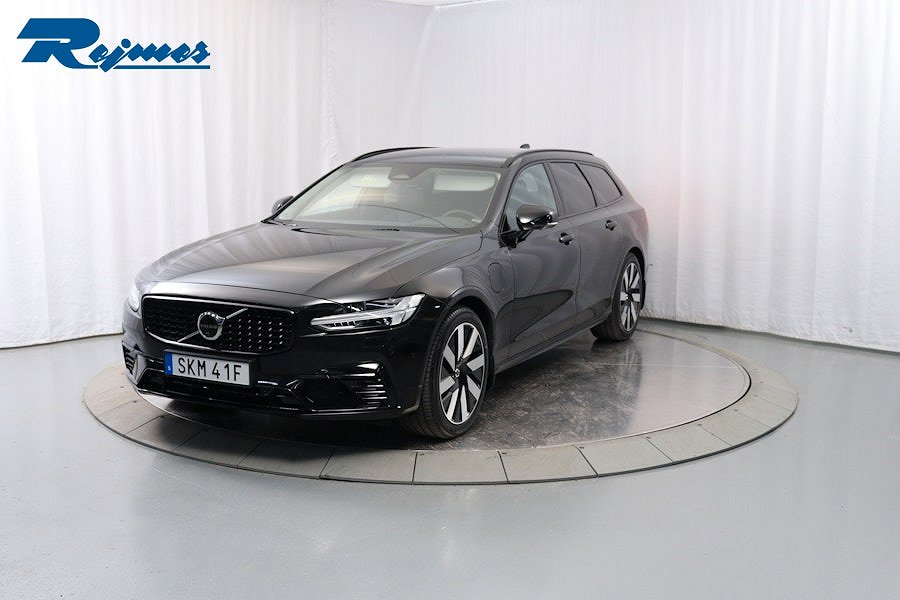 Volvo V90 T6 Plus Dark Edition