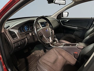 Volvo XC60 D4 Geartronic Business Ed. Drag Mvärm Dvärm S/V-hjul – bild 7