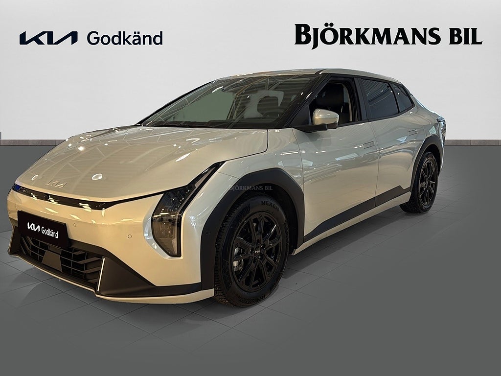 Kia EV4 FASTBACK PLUS FWD LONG RANGE, S o V-hjul