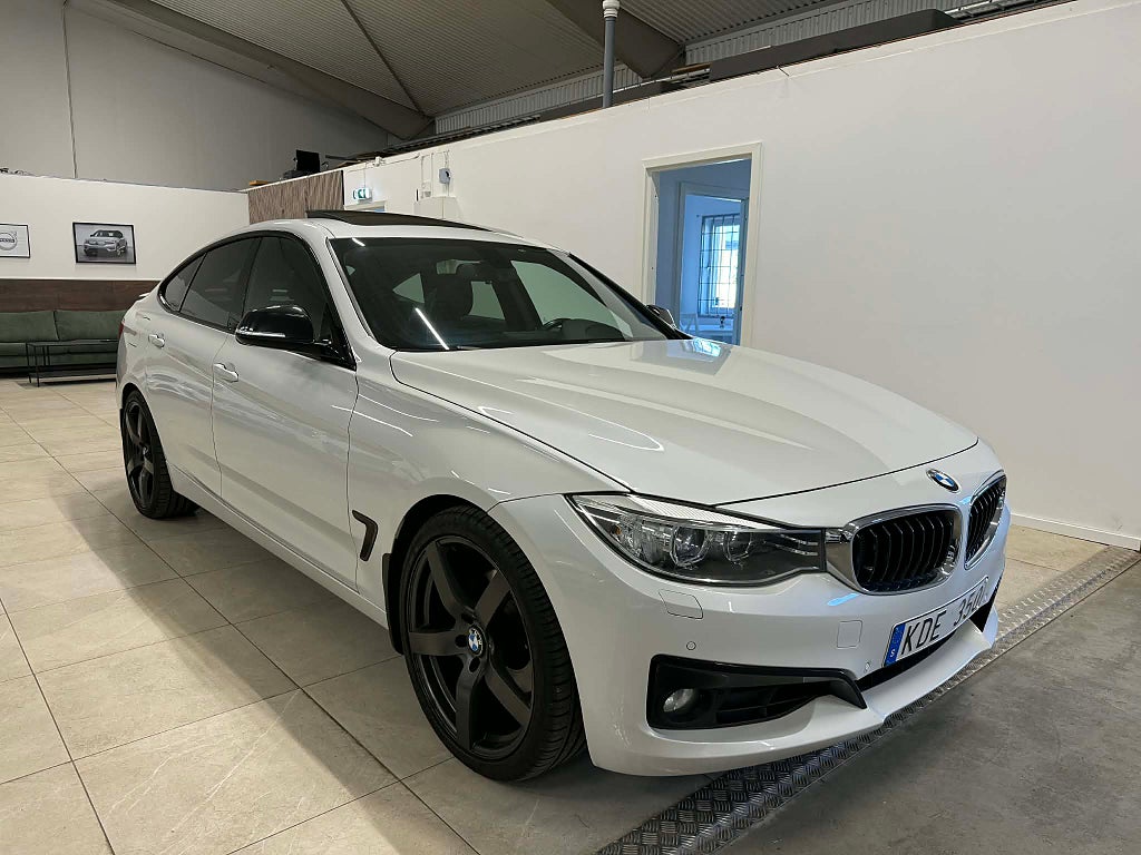 BMW 328 i Gran Turismo FULLUTRUSTAD panorama Skinn Sport line 