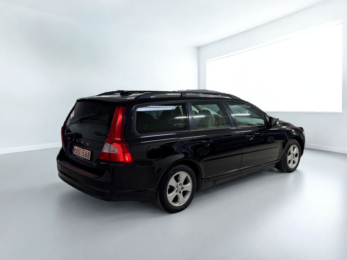 Volvo V70 2.5FT Momentum 200hk 2009, bild 7/41