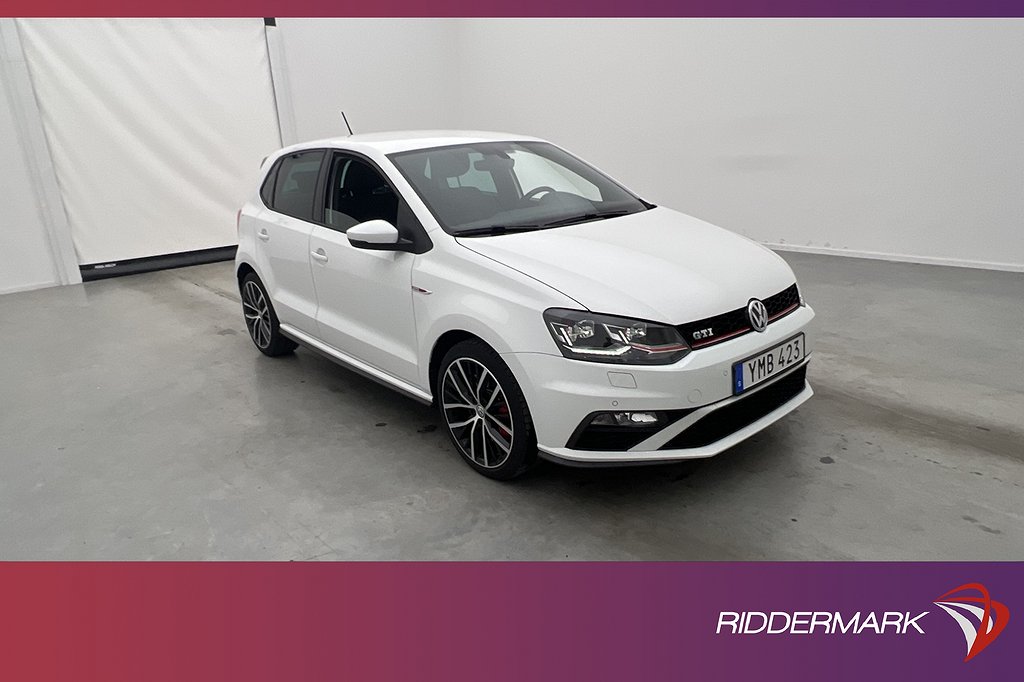 Volkswagen Polo GTI 192hk CarPlay Sensorer Välservad