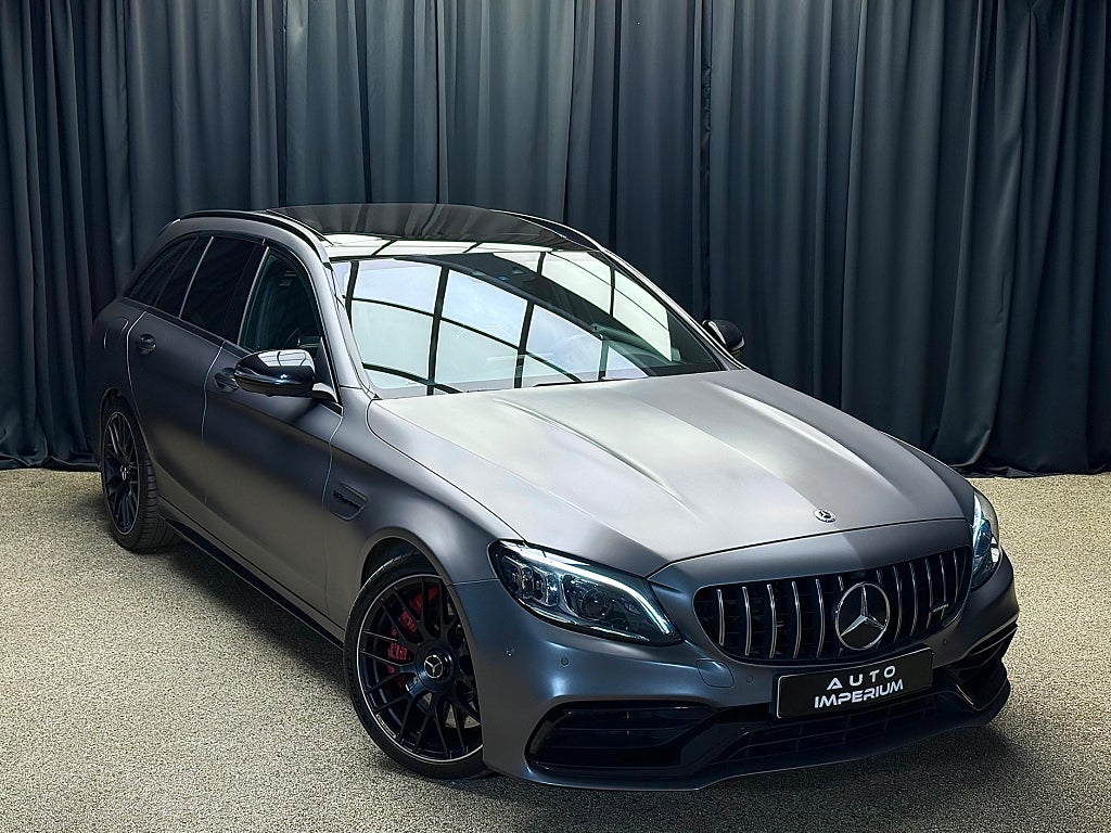 Mercedes-Benz AMG C 63 S T Panorama Burmester Skalstolar HuD 360° Carbon