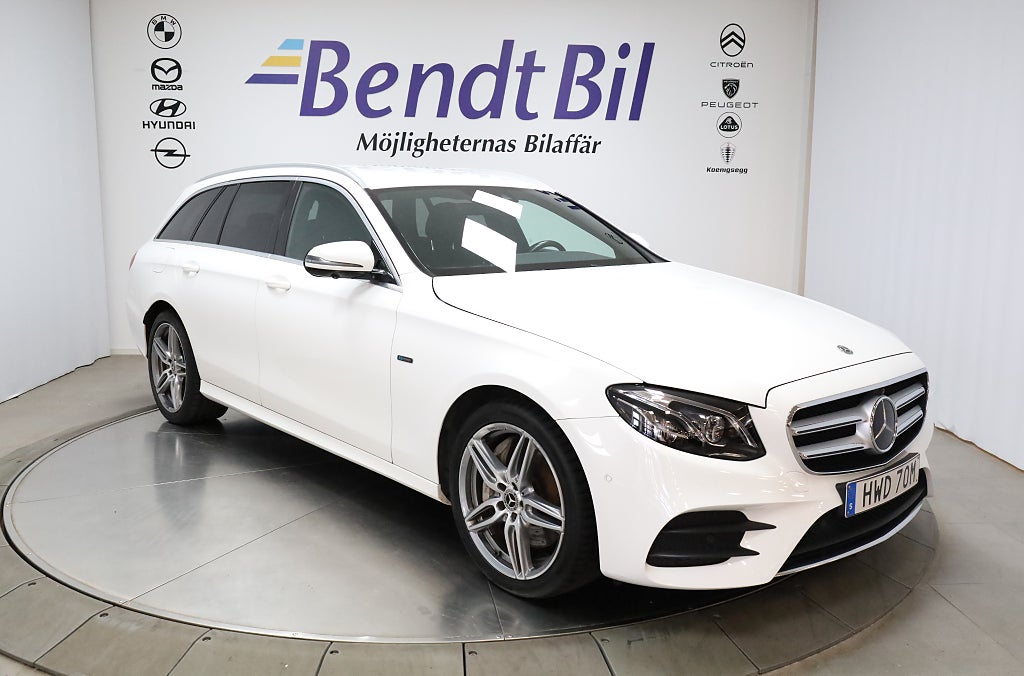 Mercedes-Benz E 300 de T PLUG-IN AMG Line |360 kamera | Burmster| Drag