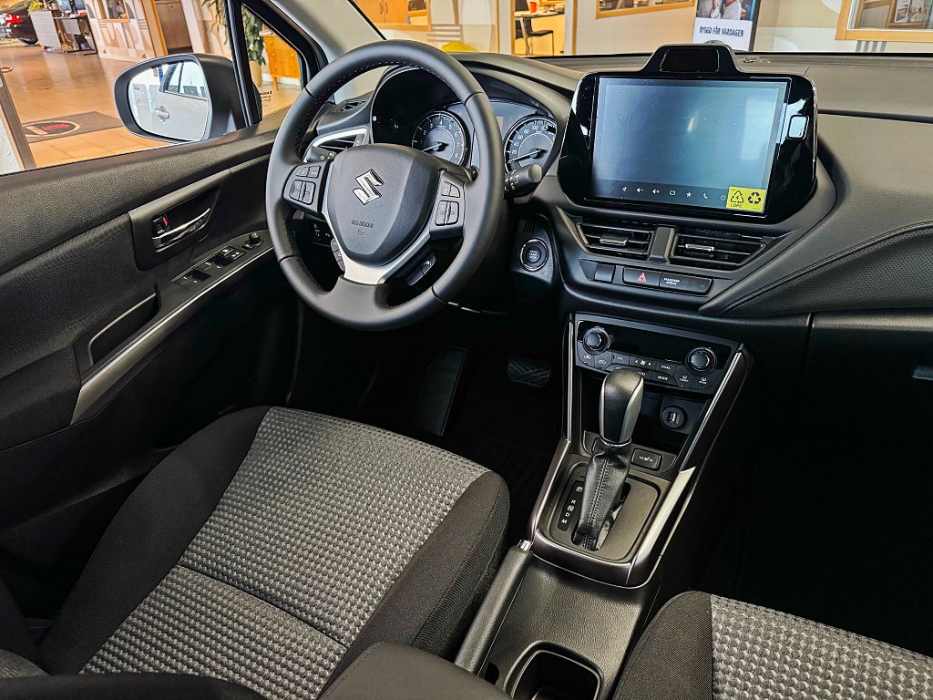 Suzuki S-Cross 1.4T AT Hybrid 2WD Select MC