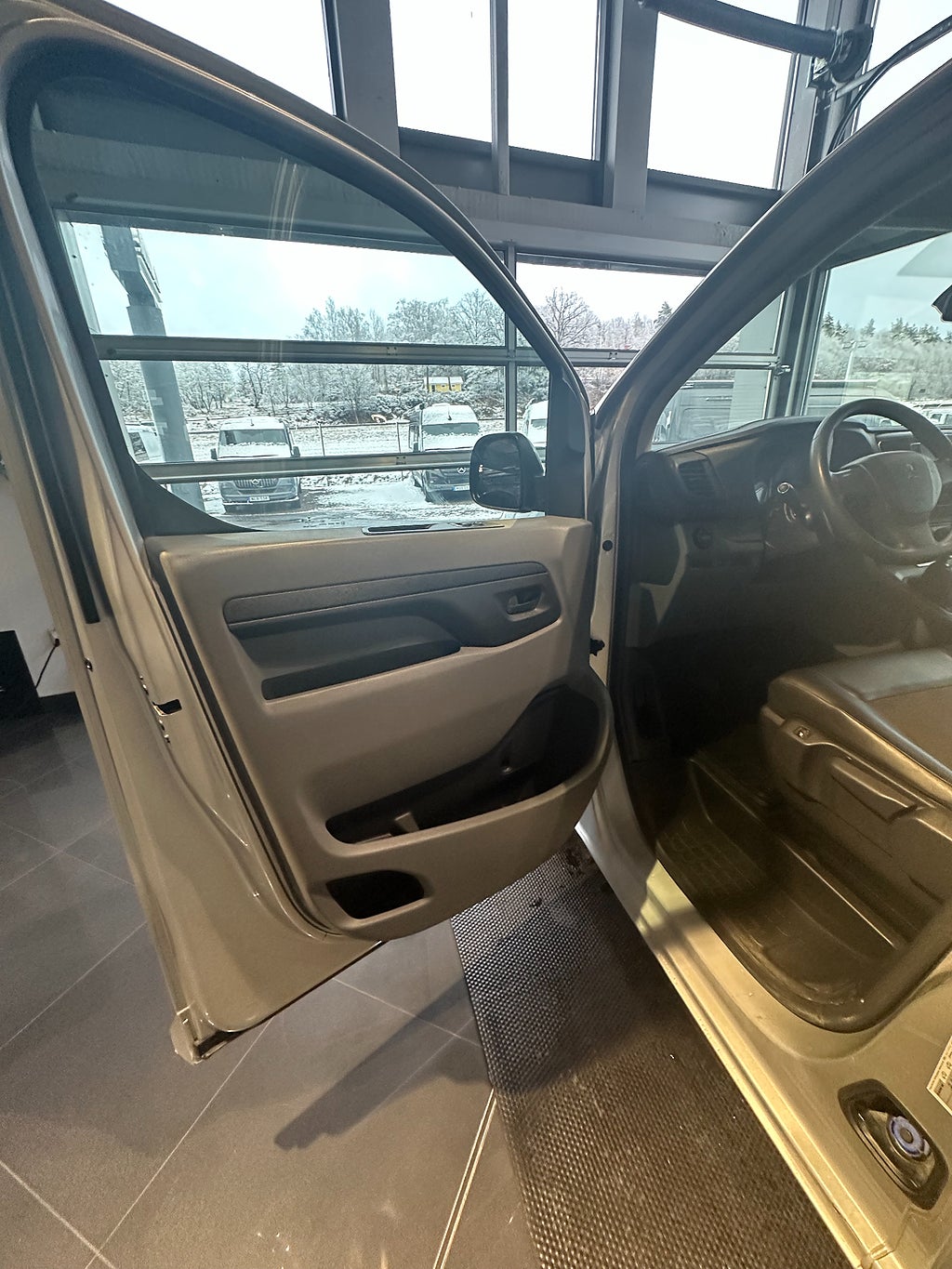 Peugeot Expert Panel Van  2.0 BlueHDi 4×4 Euro6 150hk Dangel - bild 14