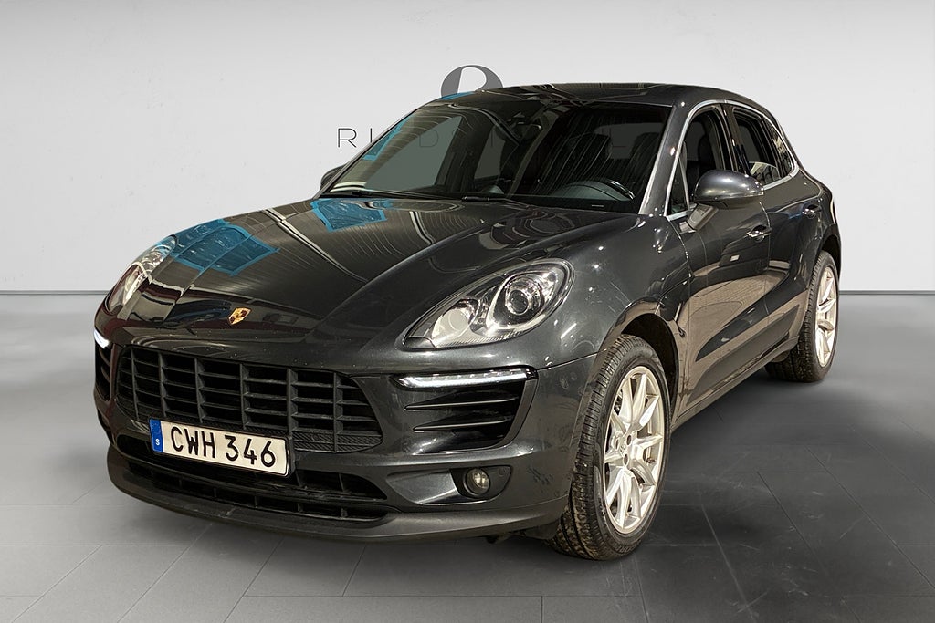 Porsche Macan S 258 HK AUT AWD DRAG CARPLAY PANO BACKKAMERA 20"