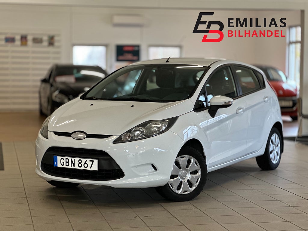 Ford Fiesta 5-dörrar 1.25 Trend 82hk Kamrem bytt