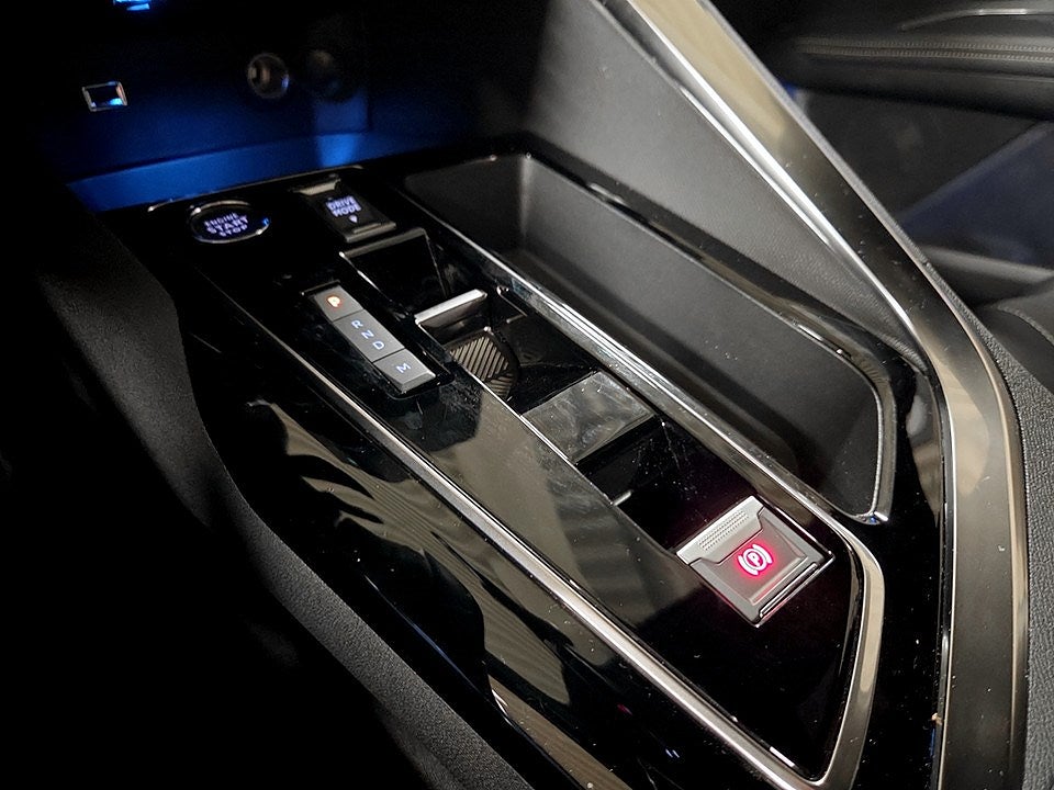 Bild på Peugeot 5008 GT 1.2 PT 130hk Aut - 7-SITS,B-KAMERA,NAV