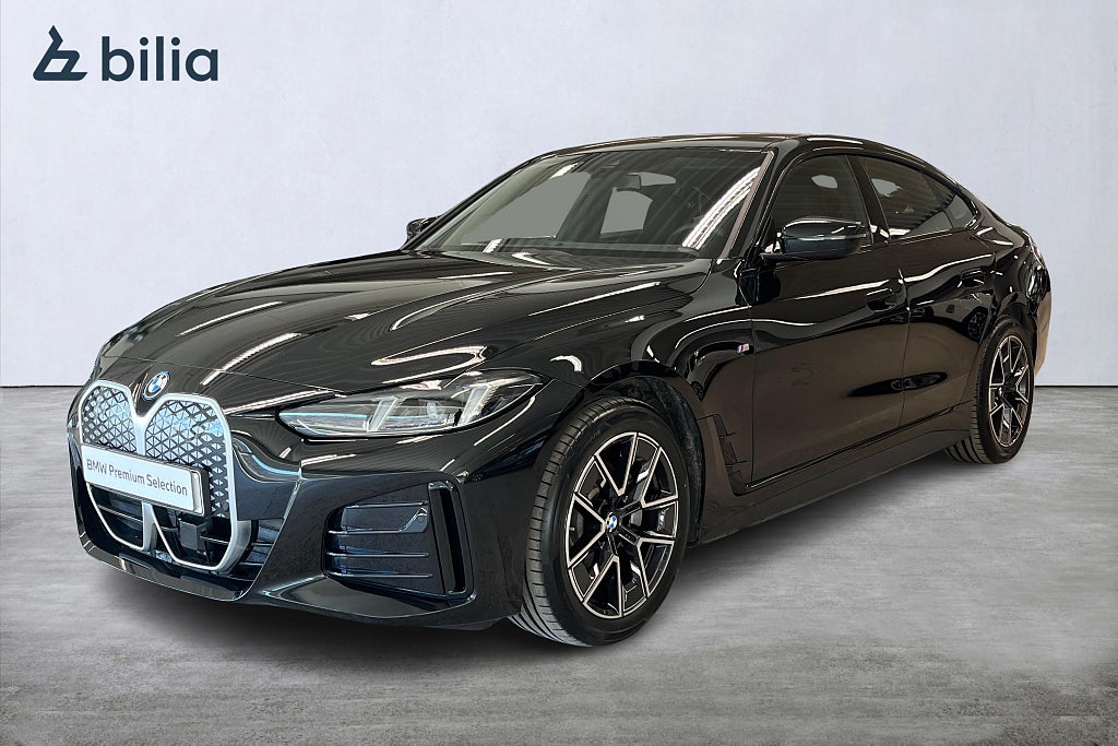 BMW i4 eDrive 40 M-Sport | Drag | 18" | Rattvärme