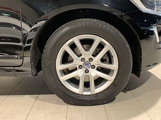 SUV Volvo XC60 4 av 20