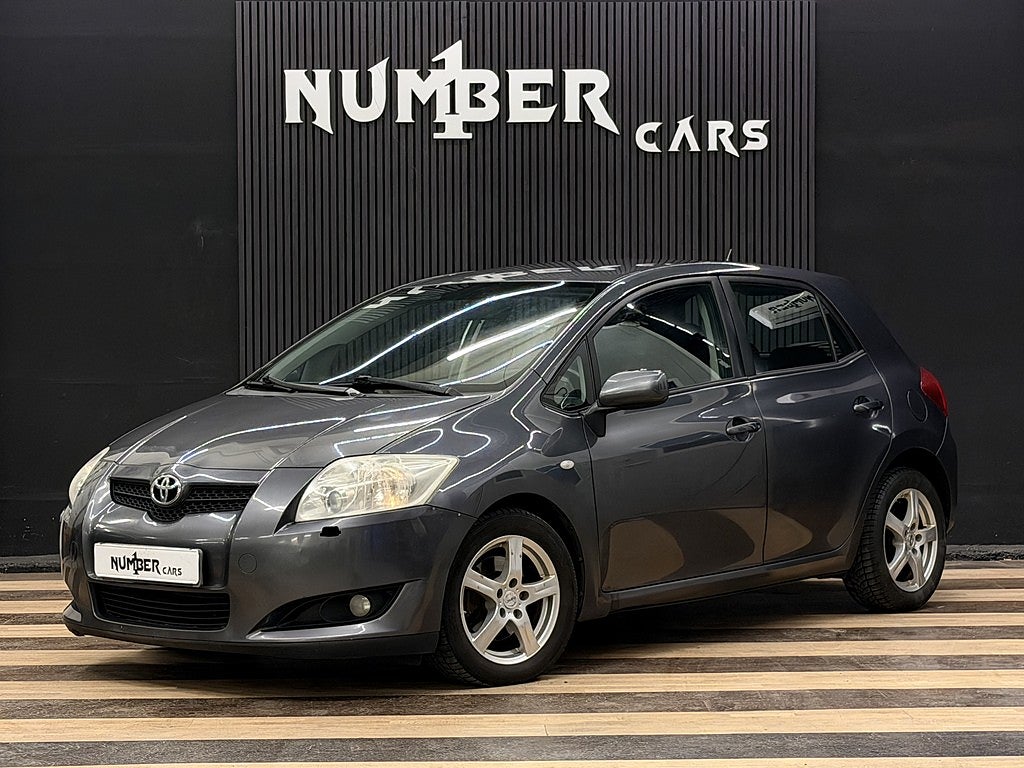Toyota Auris 5-dörrar 2.0 D-4D Euro 5