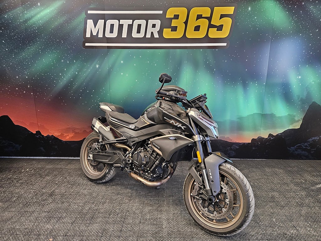 CFMOTO 800NK • 371 MIL • GPS • 799 KR/MÅN • KÖP ONLINE 