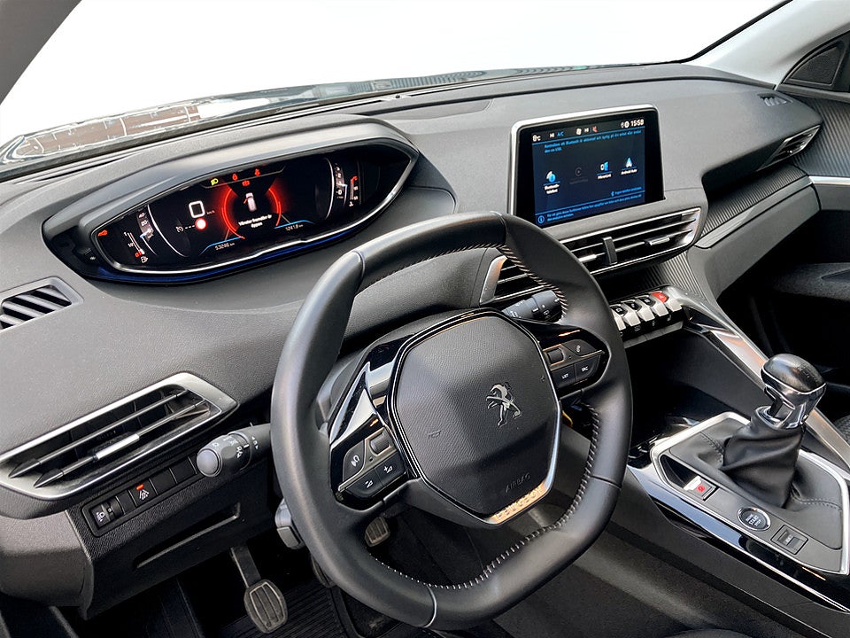 Bild på Peugeot 3008 Active Pack 1.2 PT 130hk KAMPANJRÄNTA 3,99%