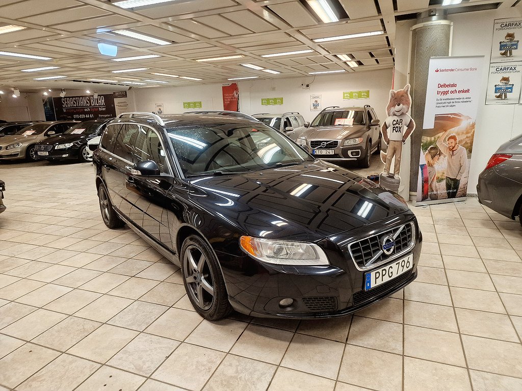 Volvo V70 2.4D Geartronic /Automat  Drag Välvårdad 