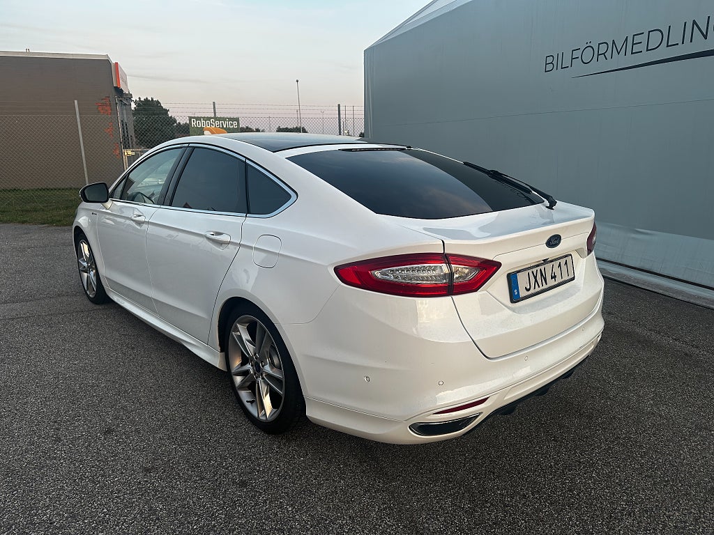Ford Mondeo 2.0 EcoBoost 240 HK Titanium