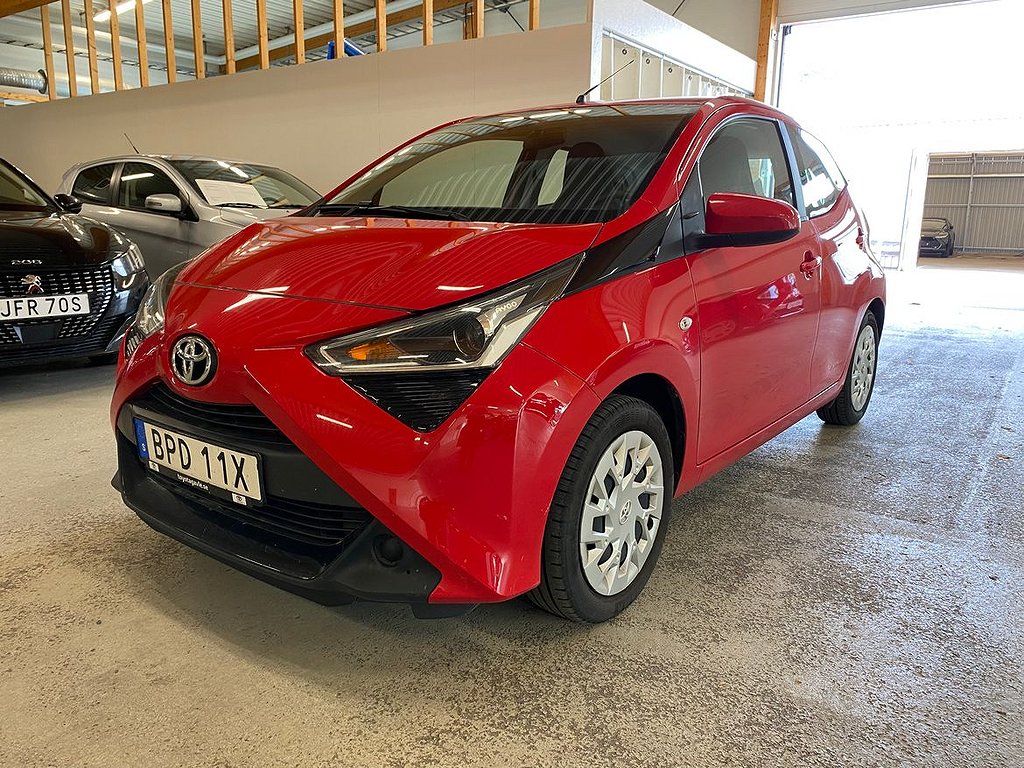 Toyota Aygo 1,0 5dr X-Play Vinterhjul