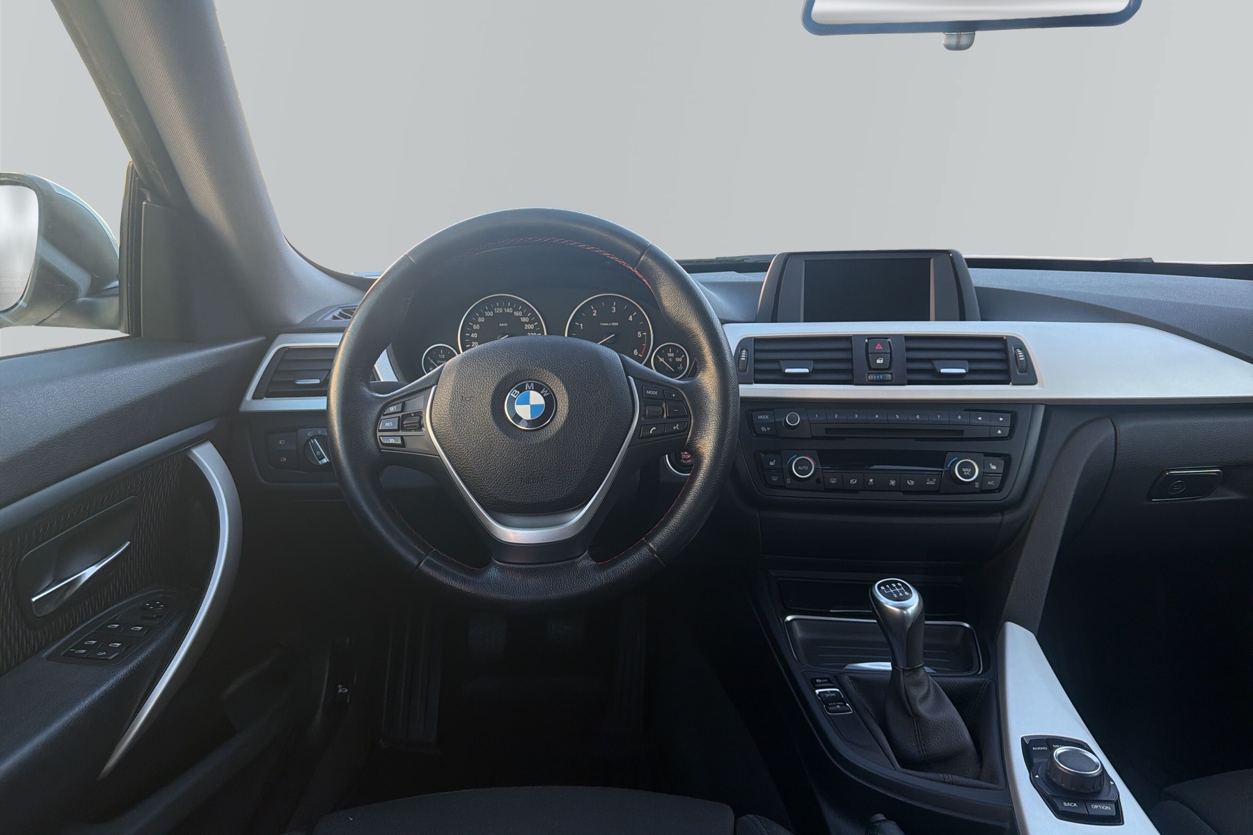 BMW 320 d xDrive Gran Turismo Drag Keyless Xenon PDC 2014 - miniatyr 31