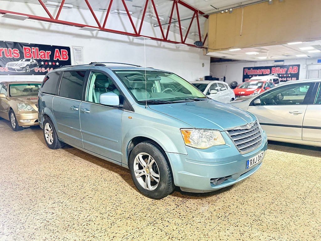 Chrysler Town & Country 3.8 V6 Automat 7-Sits Ny Servad 
