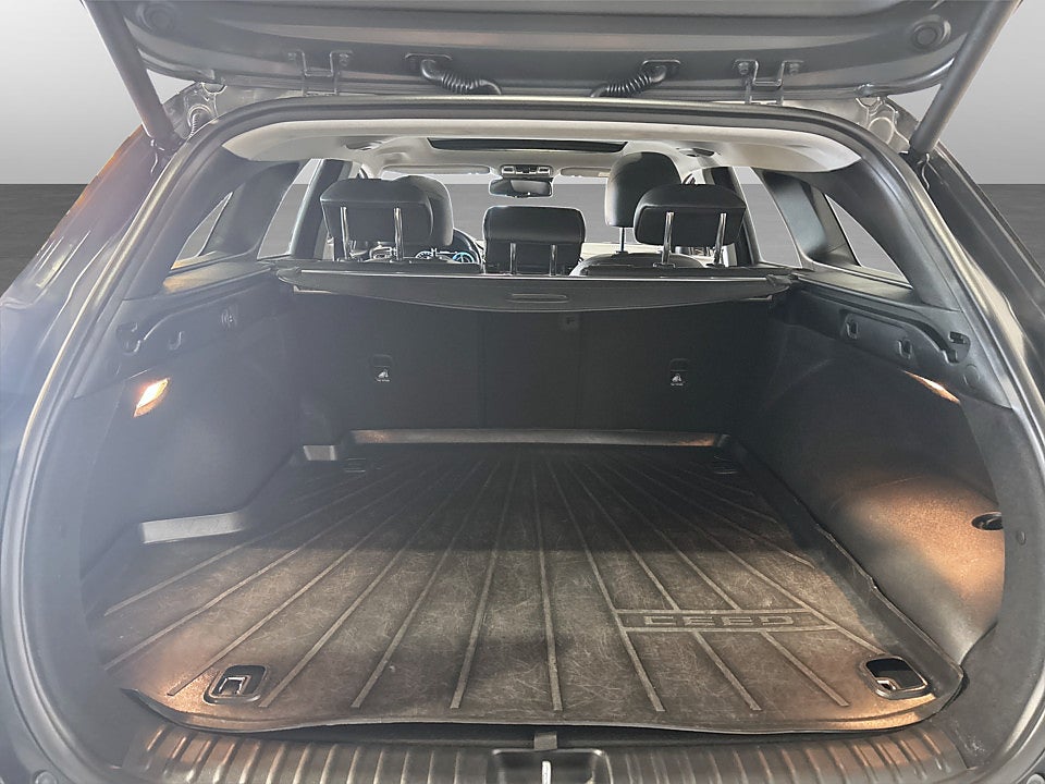 Bild på Kia Ceed SW ADVANCED PLUS PHEV 141hk Aut B-KAMERA RATTVÄRME