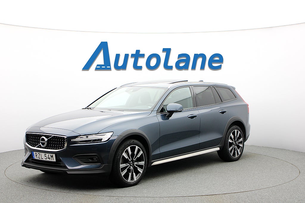 Volvo V60 Cross Country B4 AWD Panorama, Sommarkampanj 4,99%