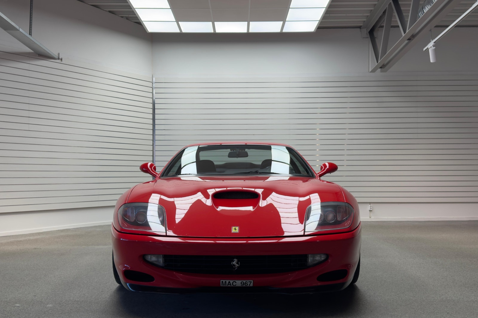 Ferrari 550 Maranello 5.5 V12 485hk 1998 - miniatyr 2