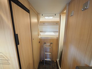 Husbil-alkov Bürstner A 700 20 av 29