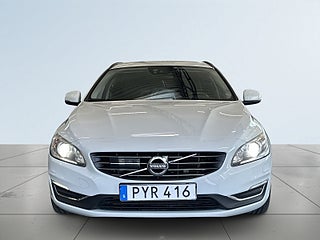 Volvo V60 D4 AWD Momentum Business S&Vhjul/Drag/Dvärm/AdaptivFart – bild 2