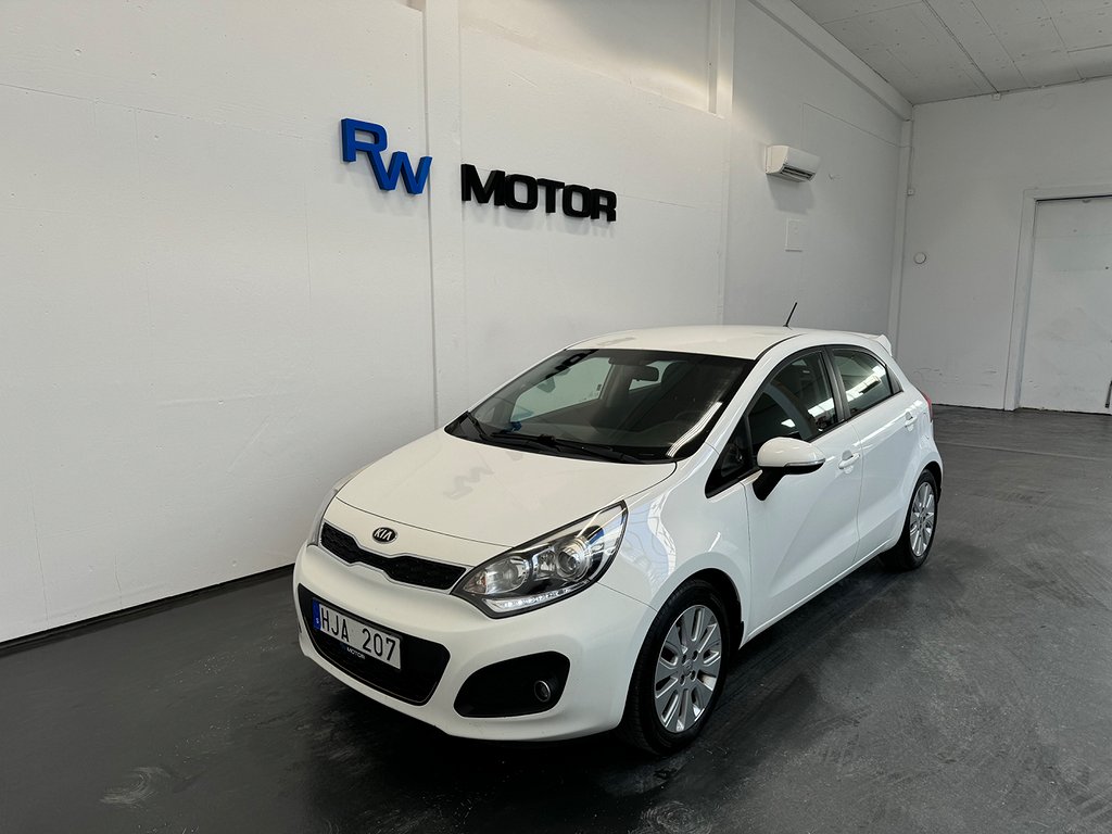 Kia Rio 1.2 CVVT GLS 84hk Dragkrok Stolsvärme Bluetooth