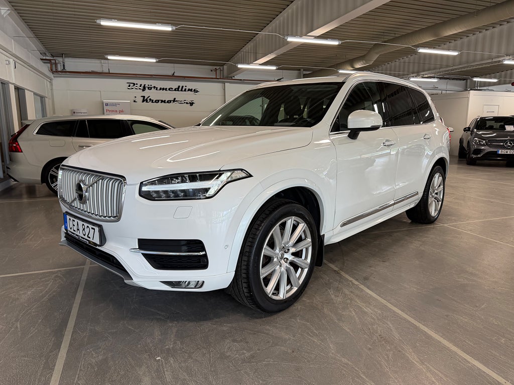 Volvo XC90 7-sits D5 AWD Inscription HUD Värmare Pilot Drag Kamera
