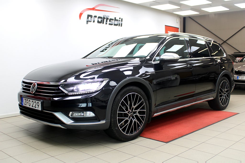 Volkswagen Passat Alltrack 2.0 TSI 4Motion Euro 6 D-värmare B-kam