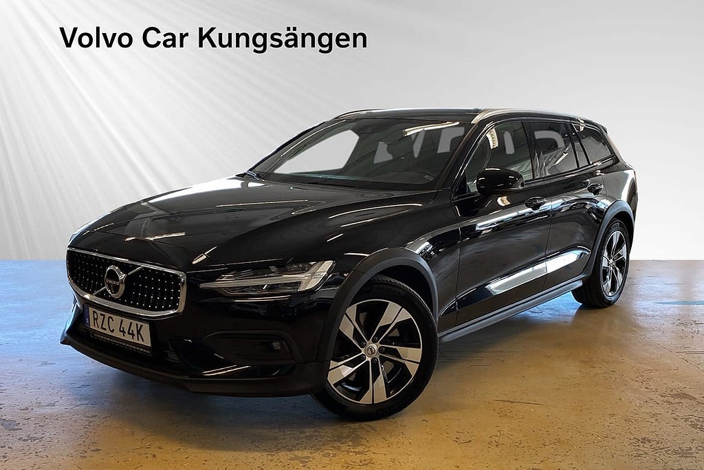 Volvo V60 Cross Country D4 AWD Advanced SE II LÄDER DRAG...