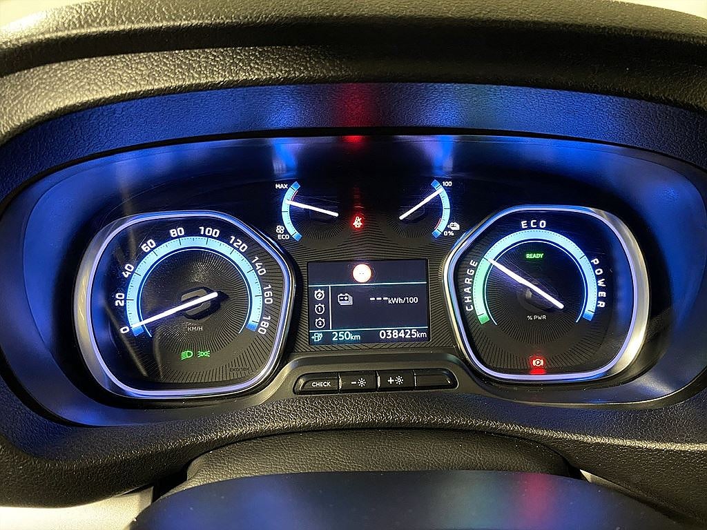 Bild på Citroën e-SpaceTourer 75kWh 136hk Aut - 9-SITS, B-KAMERA