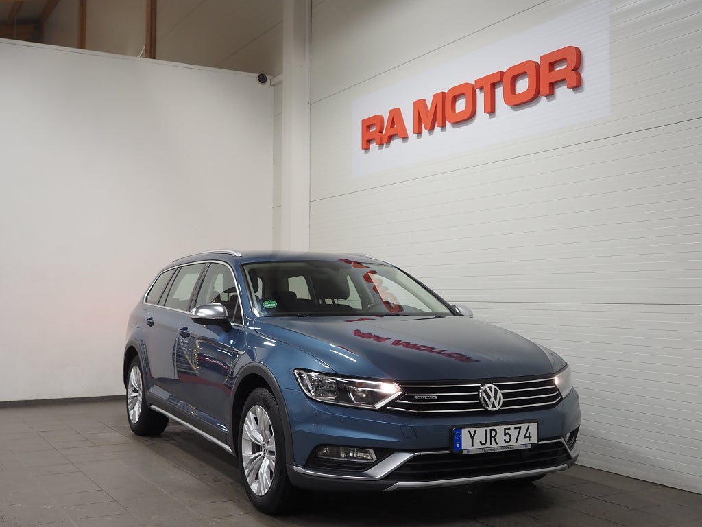Volkswagen Passat Alltrack 2.0 TDI 4Motion Drag D-Värm Kamera 2017