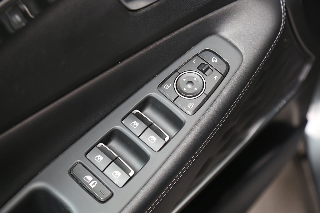 Hyundai Santa Fe PHEV 265hk 6AT 4WD 7-sits Advance I 360° I Panorama 2023