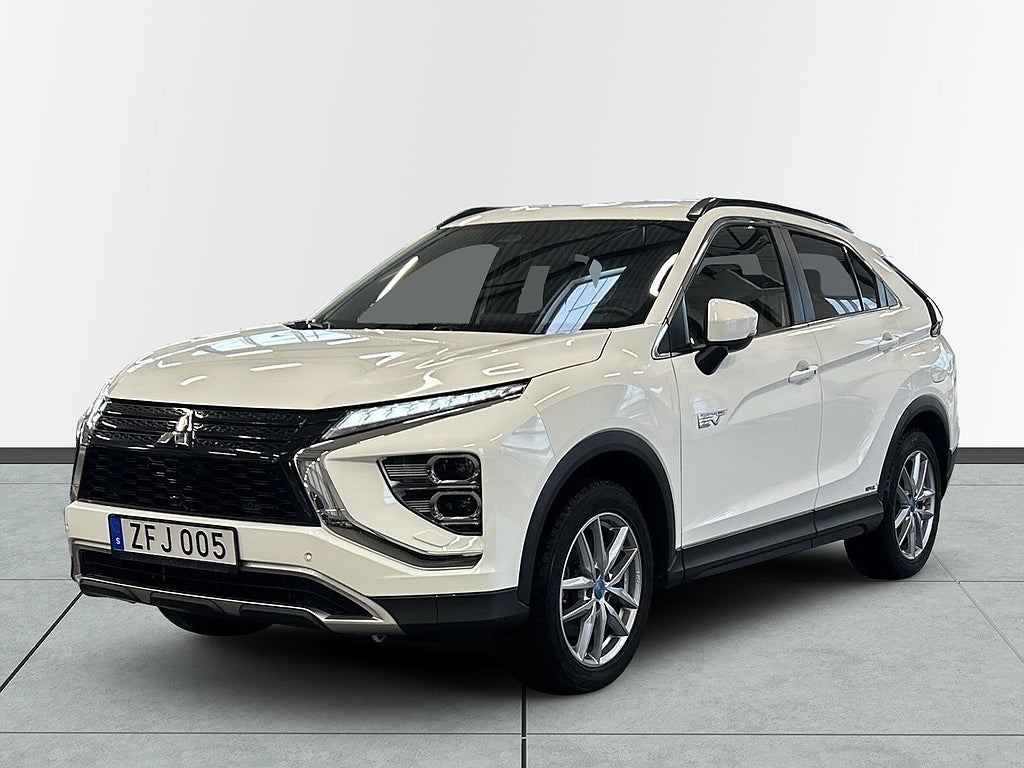 Mitsubishi Eclipse Cross PHEV 2.4 MIVEC S-AWC Fleet S&V-hjul/MOMS/Kamera/Carplay