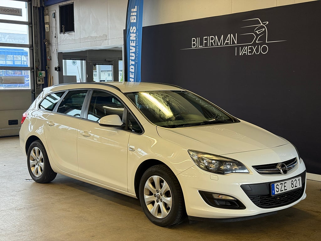Opel Astra Sports Tourer 1.6 Active *Drag, PDC, Rattvärme*