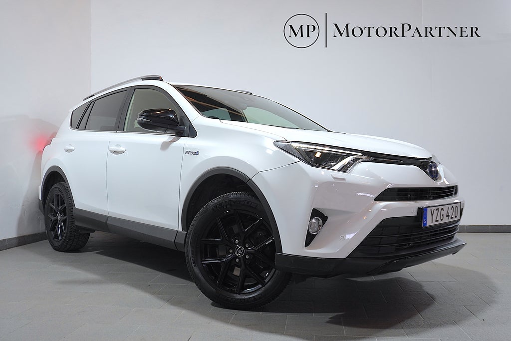Toyota RAV4 Hybrid 2.5 AWD X-Edition Kamera Värmare MOMS 3,95%