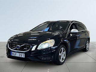 Volvo V60 D4 AWD R-Design Business Pro S&V-hjul/Drag/Dvärm/Skinn – bild 16