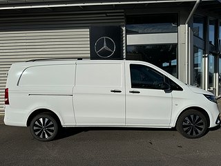 Transportbil - Skåp Mercedes-Benz Vito 11 av 20