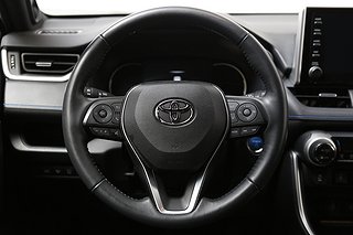 SUV Toyota RAV4 15 av 26