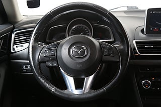 Halvkombi Mazda 3 10 av 11